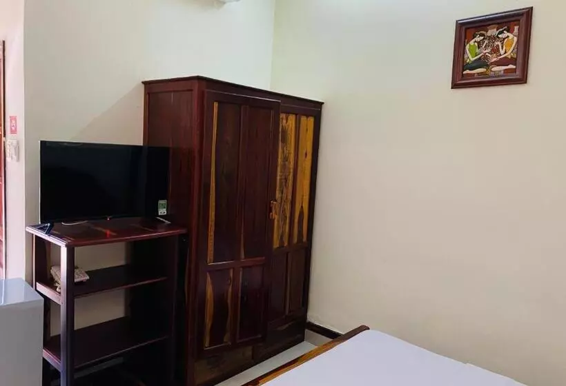 هتل Khách Sạn Sao Mai