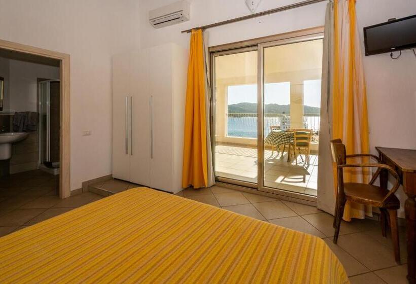 ペンション Chez Cocò   Murphy Holiday Home