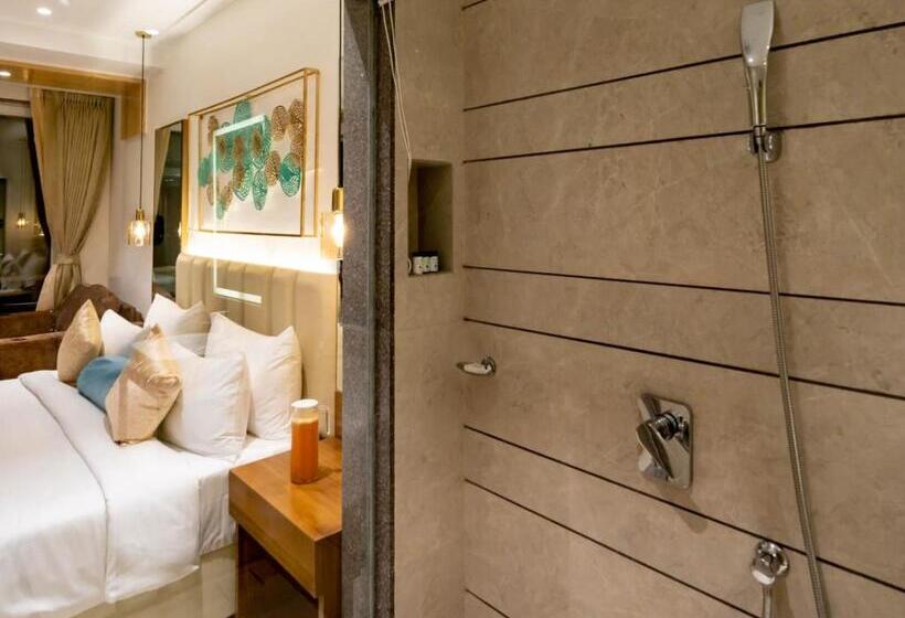 Resort The Cliff By Zuper   Panchgani