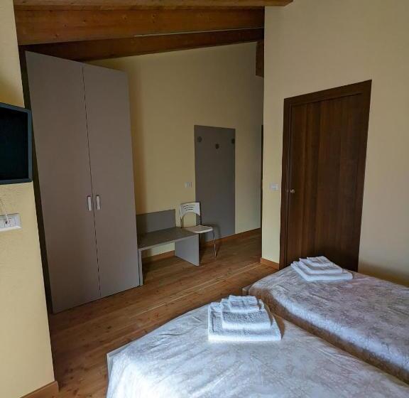 Общежитие Constancia Trattoria