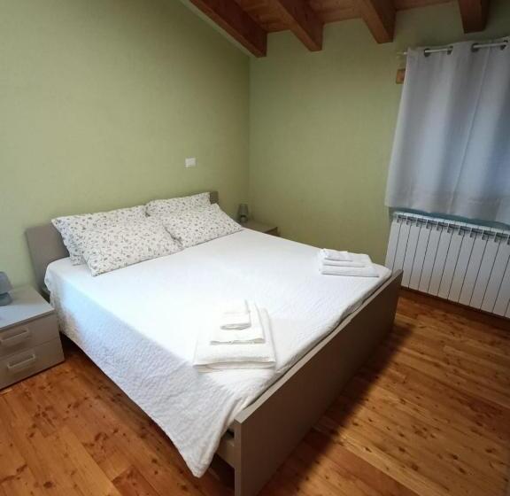 Общежитие Constancia Trattoria