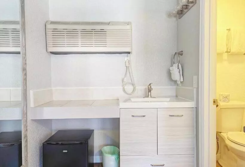 Hotelli The Fountain Creek Inn Of Manitou Springs