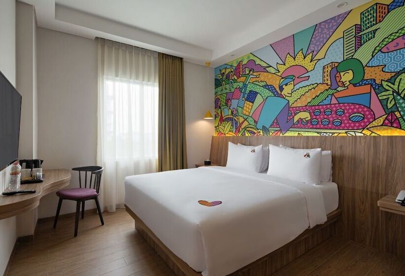 Maxonehotels At Kota Harapan Indah Bekasi