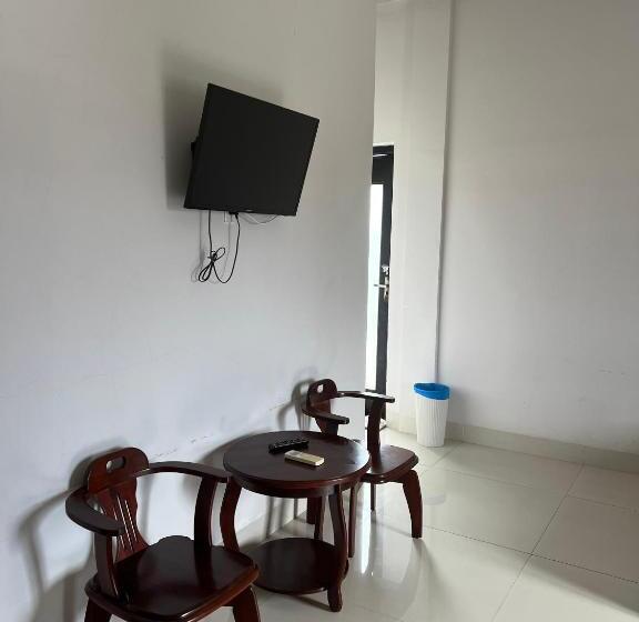 Hotel Khach San Hoan Vu