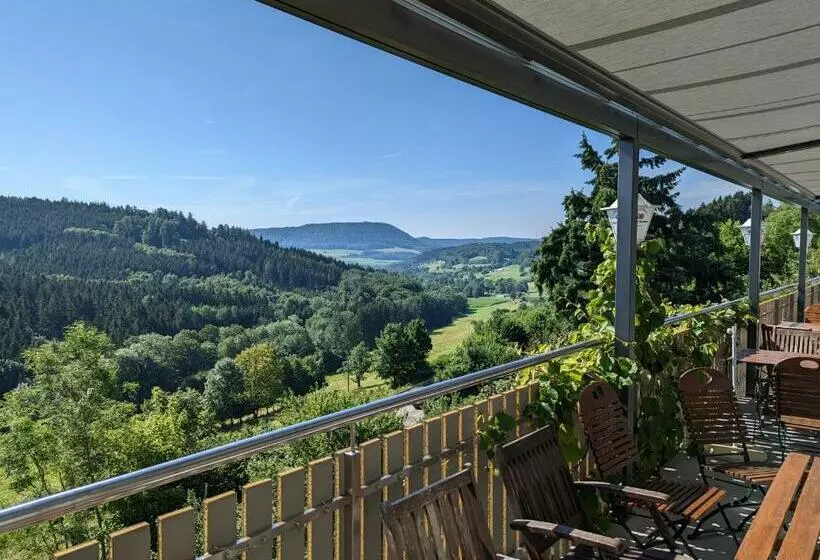 Retkeilymaja Gasthof Hirsch