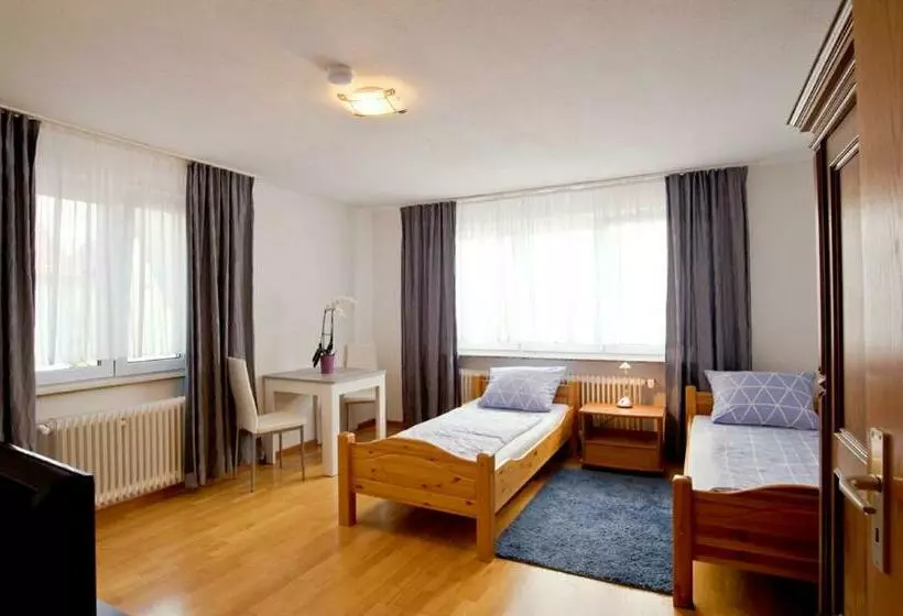 Retkeilymaja Gasthof Hirsch