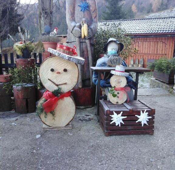 تختخواب و صبحانه Smučarska Koča