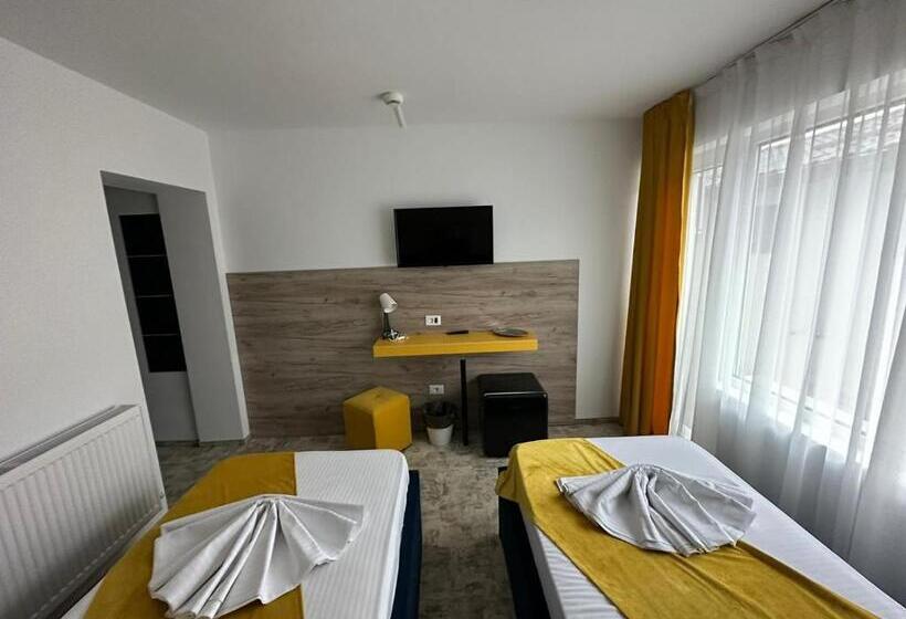 בית מלון כפרי Aqua Park