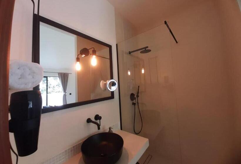 هتل Château Georgette