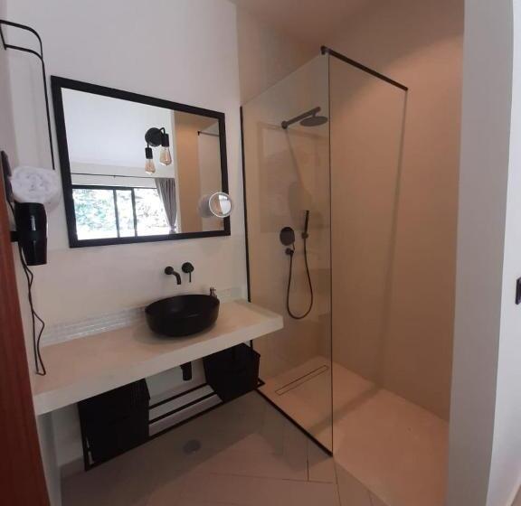 هتل Château Georgette