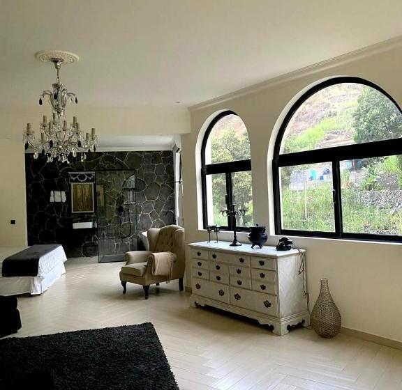 هتل Château Georgette