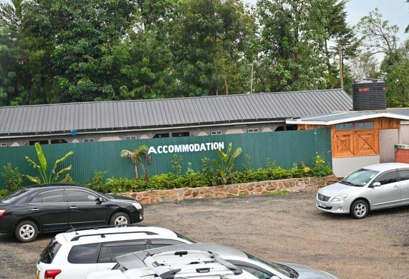 هتل Natives Resort