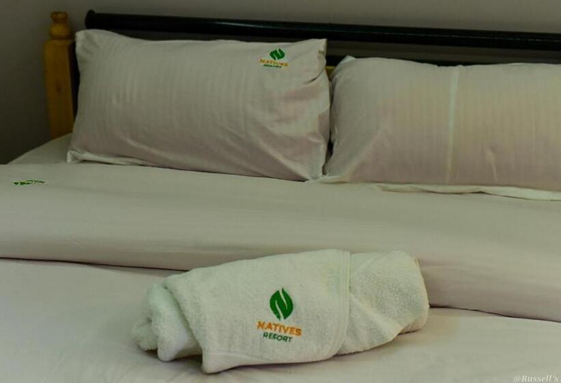 هتل Natives Resort