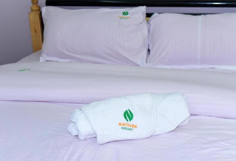 هتل Natives Resort