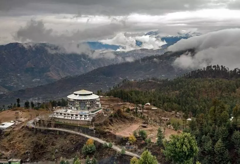 هتل Orangeloft Frontier