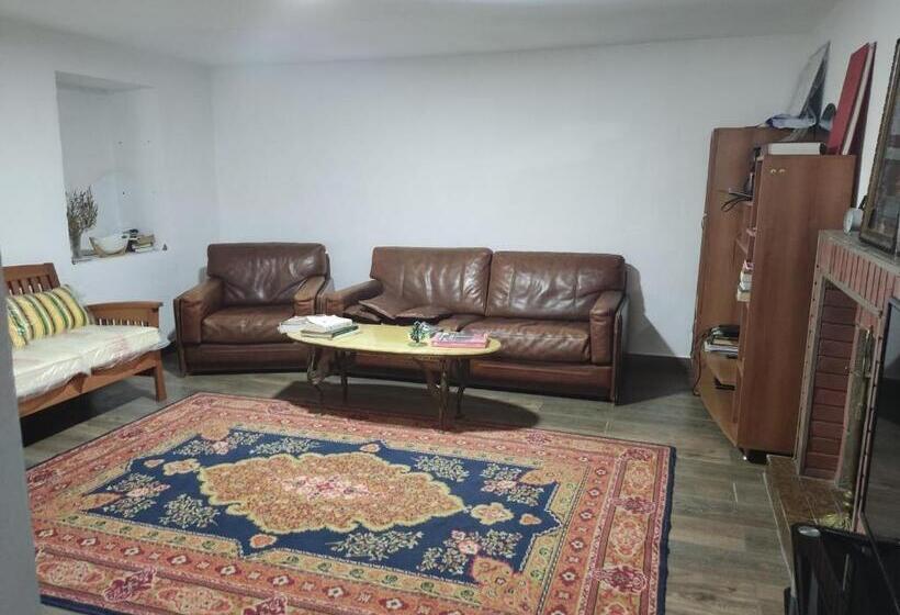 پانسیون Aloni Green Acres