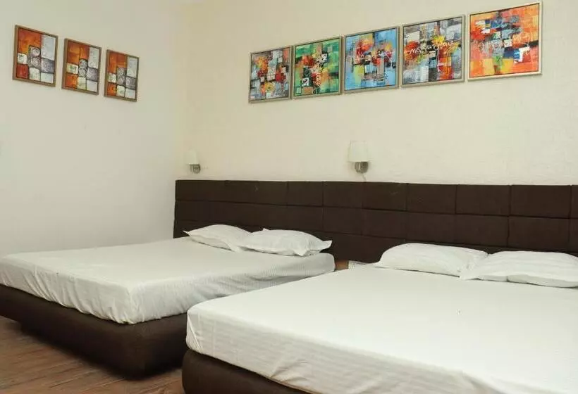 The Stoneberry Resort