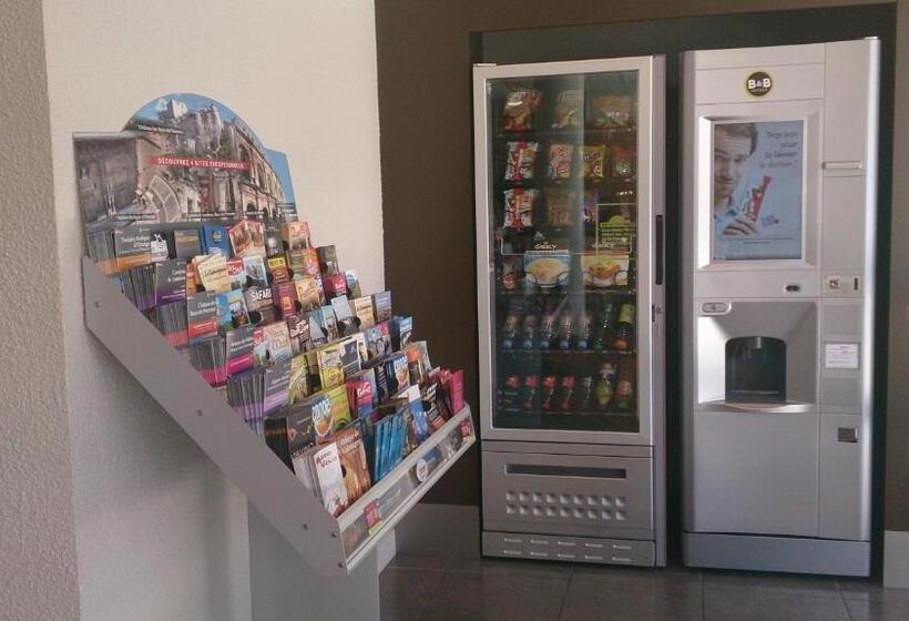 B&b Hotel Nîmes Centre Arènes