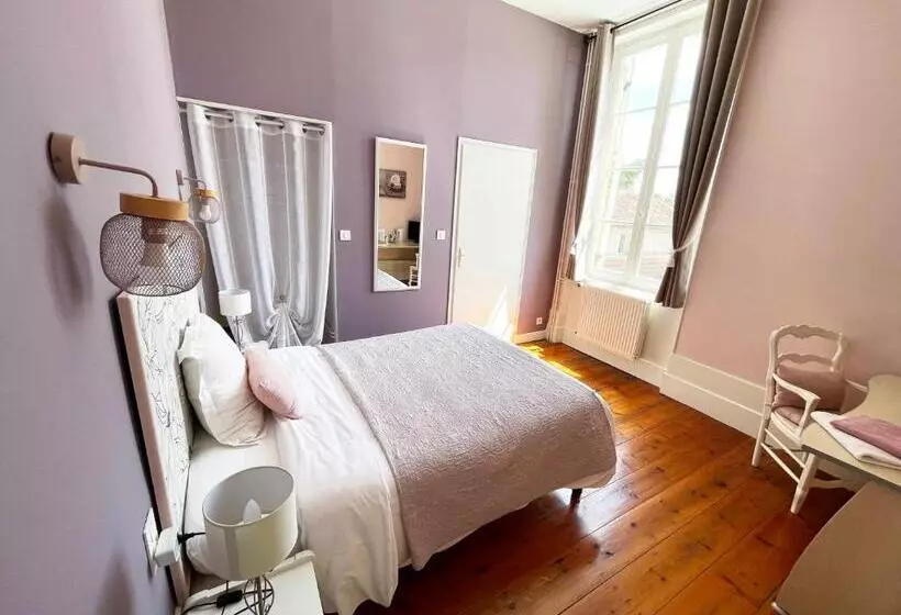 住宿加早餐 Domaine Le Baraillot, Chambres Et Repas D Hôtes, Soirée étape