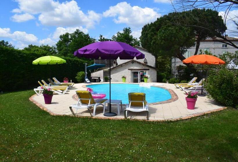 مبيت وإفطار Domaine Le Baraillot, Chambres Et Repas D Hôtes, Soirée étape