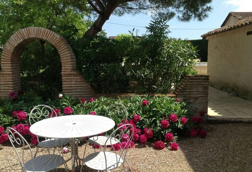 مبيت وإفطار Domaine Le Baraillot, Chambres Et Repas D Hôtes, Soirée étape