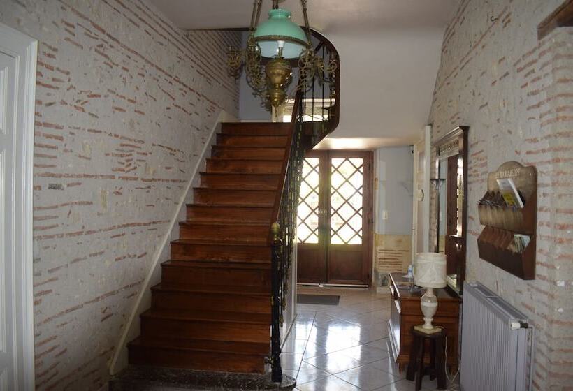 مبيت وإفطار Domaine Le Baraillot, Chambres Et Repas D Hôtes, Soirée étape