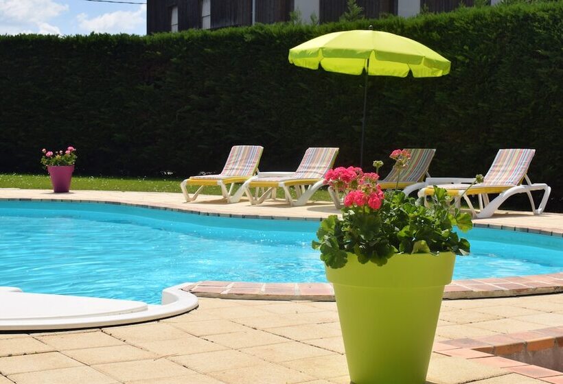 مبيت وإفطار Domaine Le Baraillot, Chambres Et Repas D Hôtes, Soirée étape