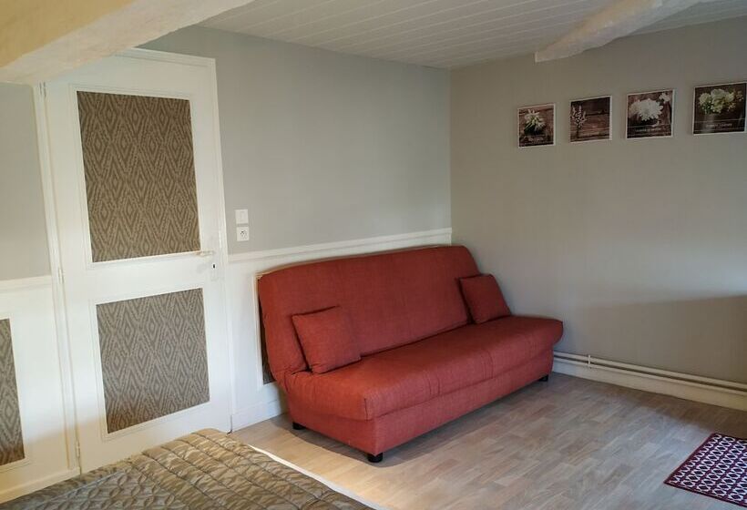 مبيت وإفطار Domaine Le Baraillot, Chambres Et Repas D Hôtes, Soirée étape