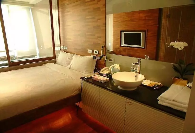 هتل 33 Spa