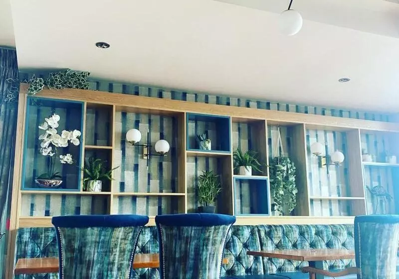 فندق Allingham Arms