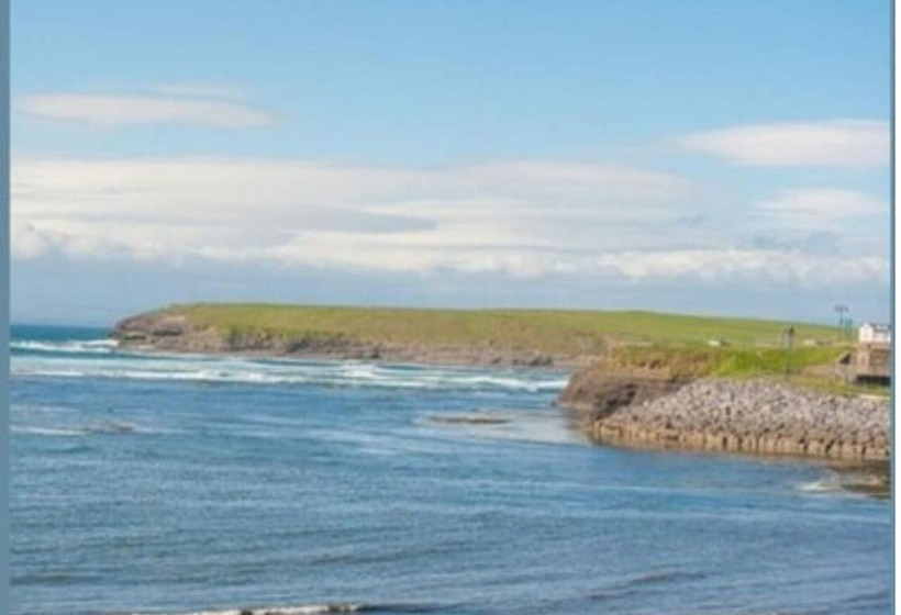 בית מלון כפרי Allingham Arms