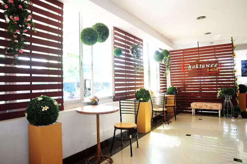 בית מלון כפרי Choktawee Smile