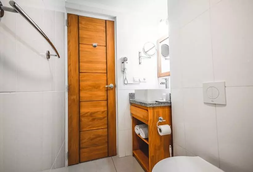 هتل City Suites & Beach