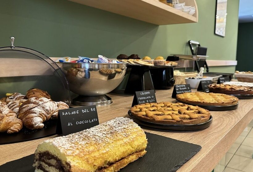 בית מלון כפרי Cladan