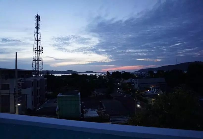 Hotel Phuket Jula Place