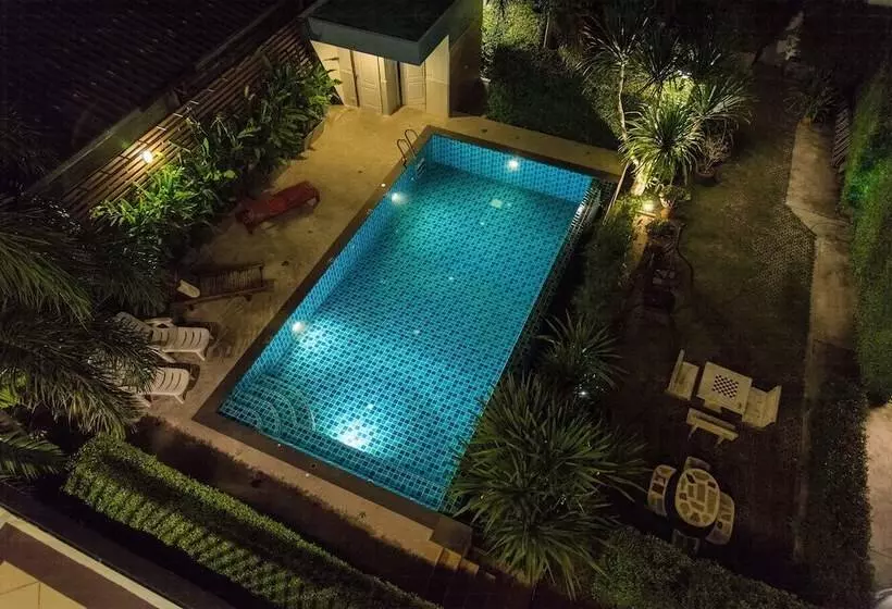 Hotel Phuket Jula Place