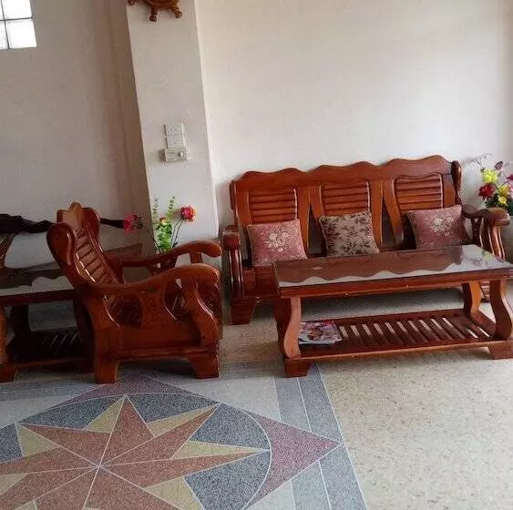 בית מלון כפרי Lanta Sweet Mansion