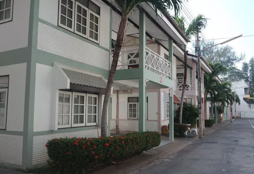 בית מלון כפרי Paisiri