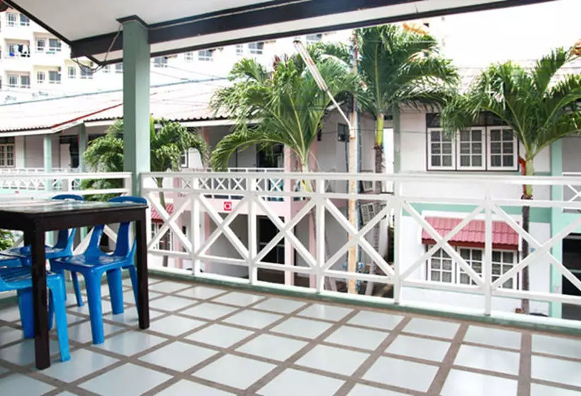 בית מלון כפרי Paisiri