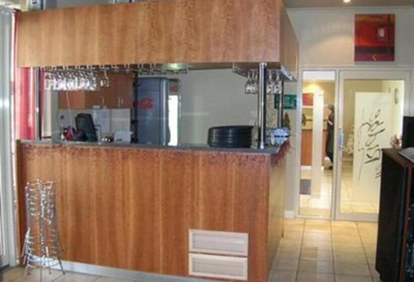 モーテル Collie Ridge Resort