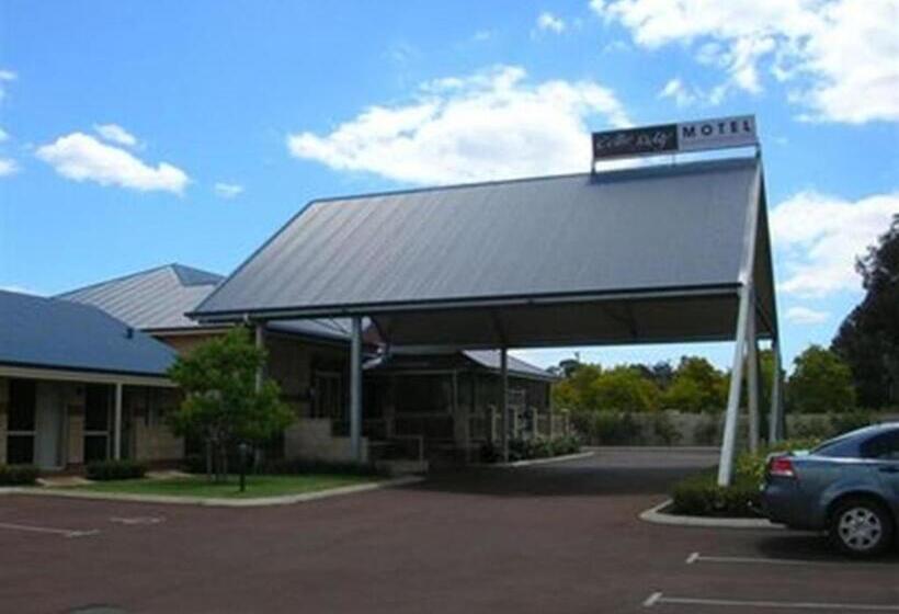 モーテル Collie Ridge Resort