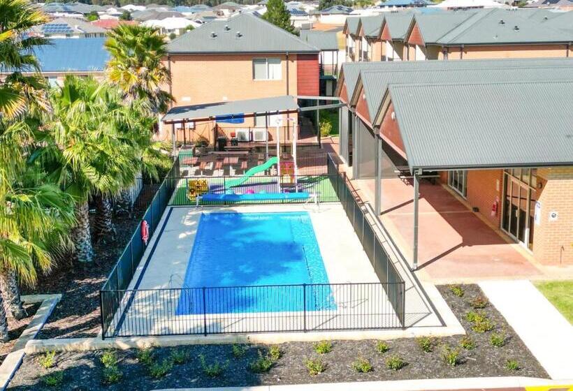 モーテル Collie Ridge Resort