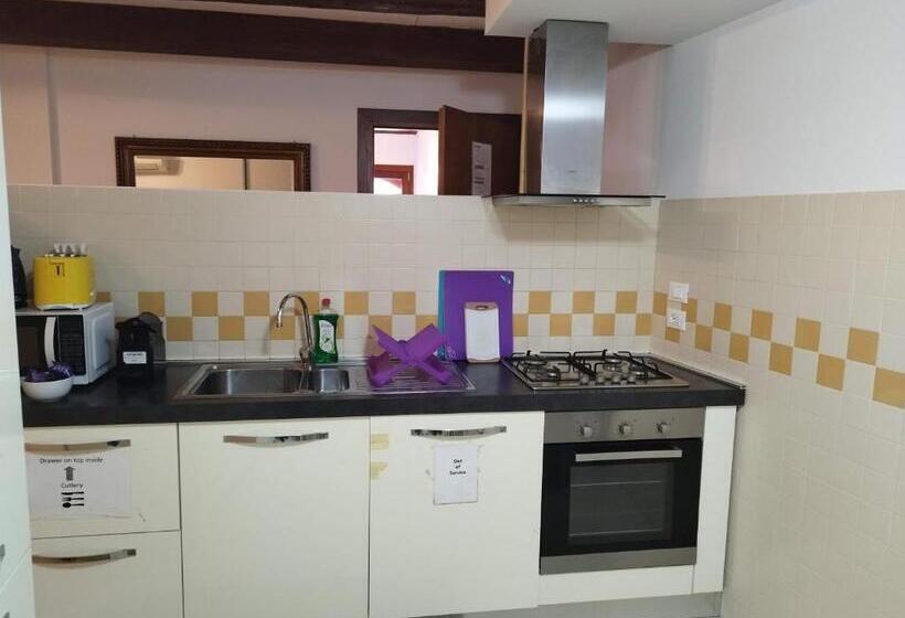 Sweet Venice   Rooms & Apartments