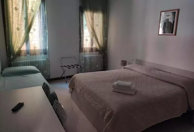 Sweet Venice   Rooms & Apartments