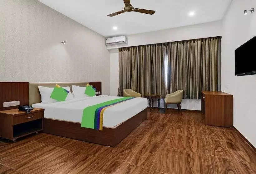 ホテル Treebo Trend Shri Aprameya Resort