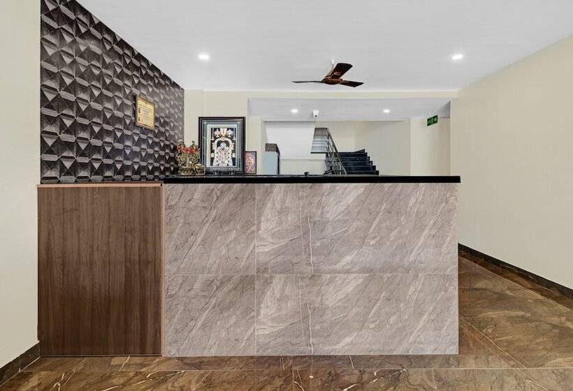 Hotel Treebo Trend Shri Aprameya Resort