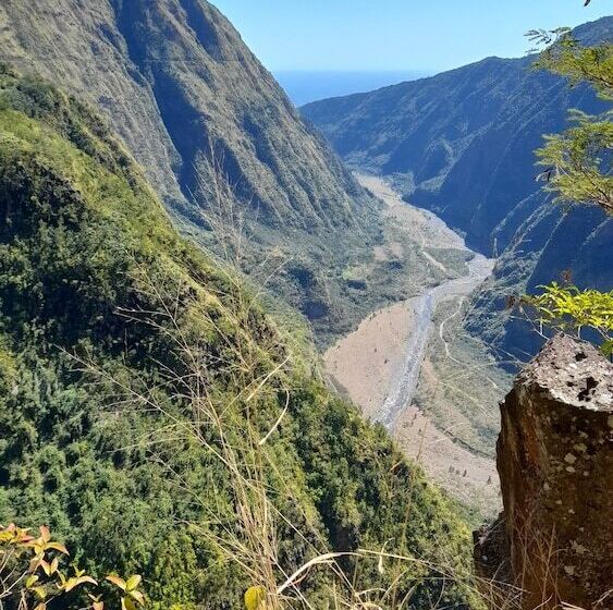 بنسيون Villa Garriga