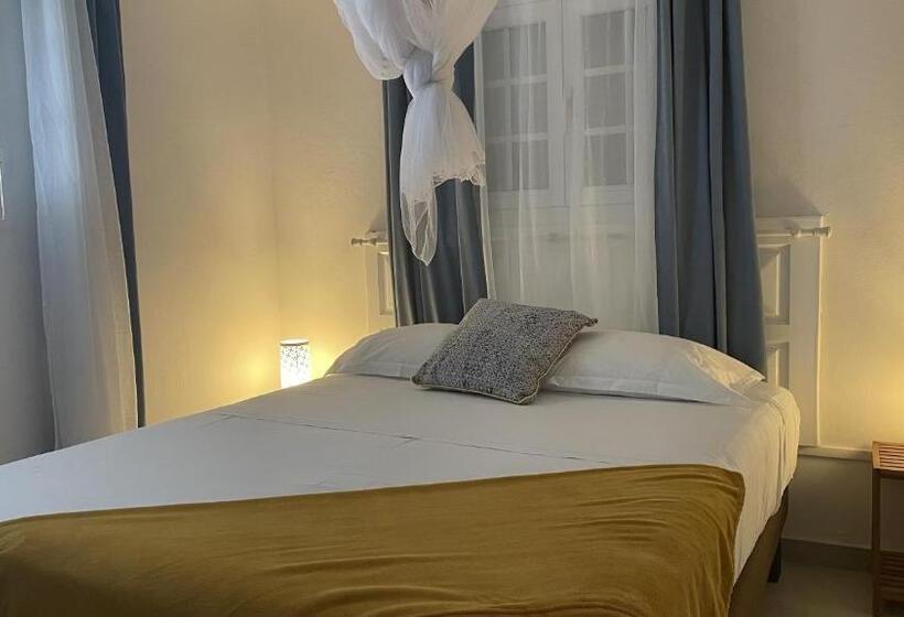 تختخواب و صبحانه River Side