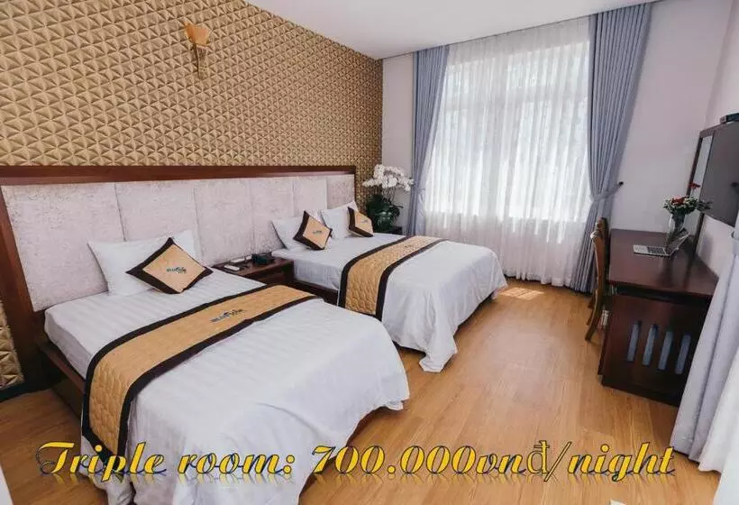 Hotel Blue Star