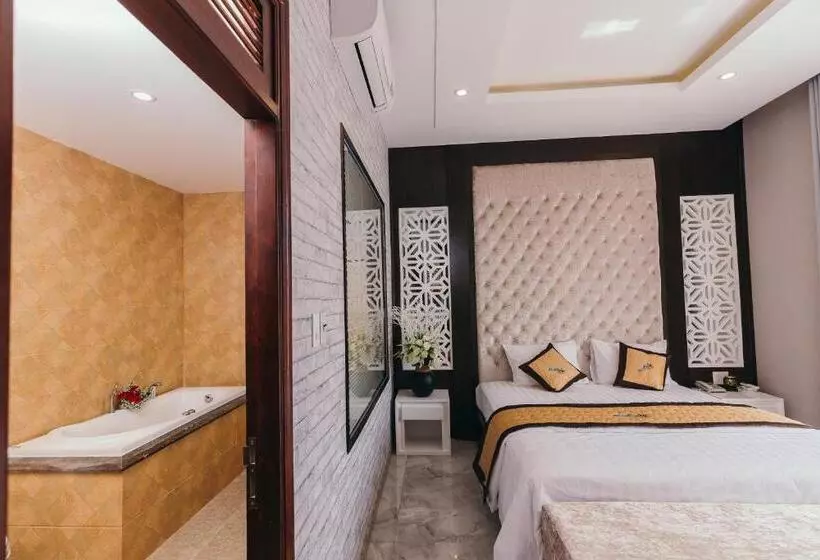Hotel Blue Star